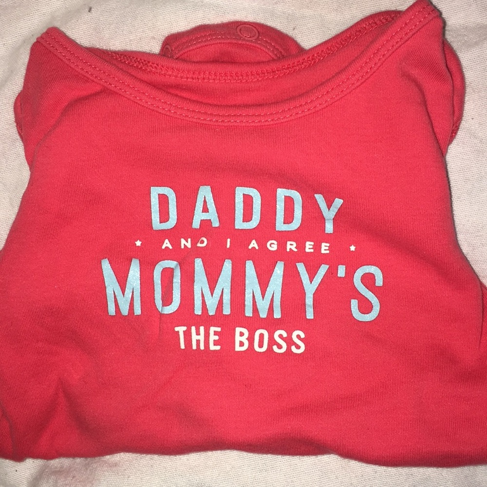 Assorted onesies - Picture 4 of 6